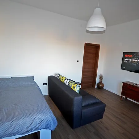 Rijeka City Rooms * Rijeka