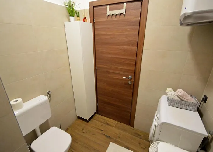 Balcony 4 Bedroom By Book-rijeka 3* 리예카