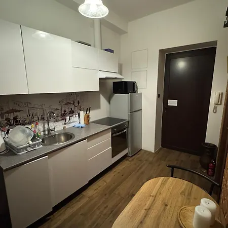 Balcony 4 Bedroom By Book-rijeka