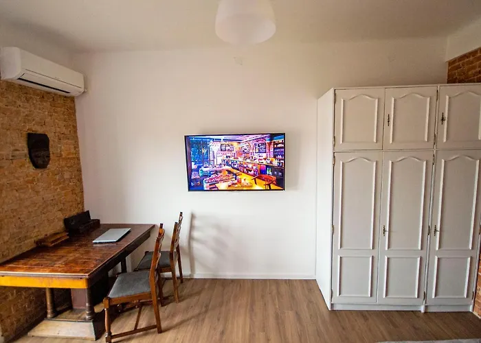 Maison d'hôtes Balcony 4 Bedroom By Book-rijeka